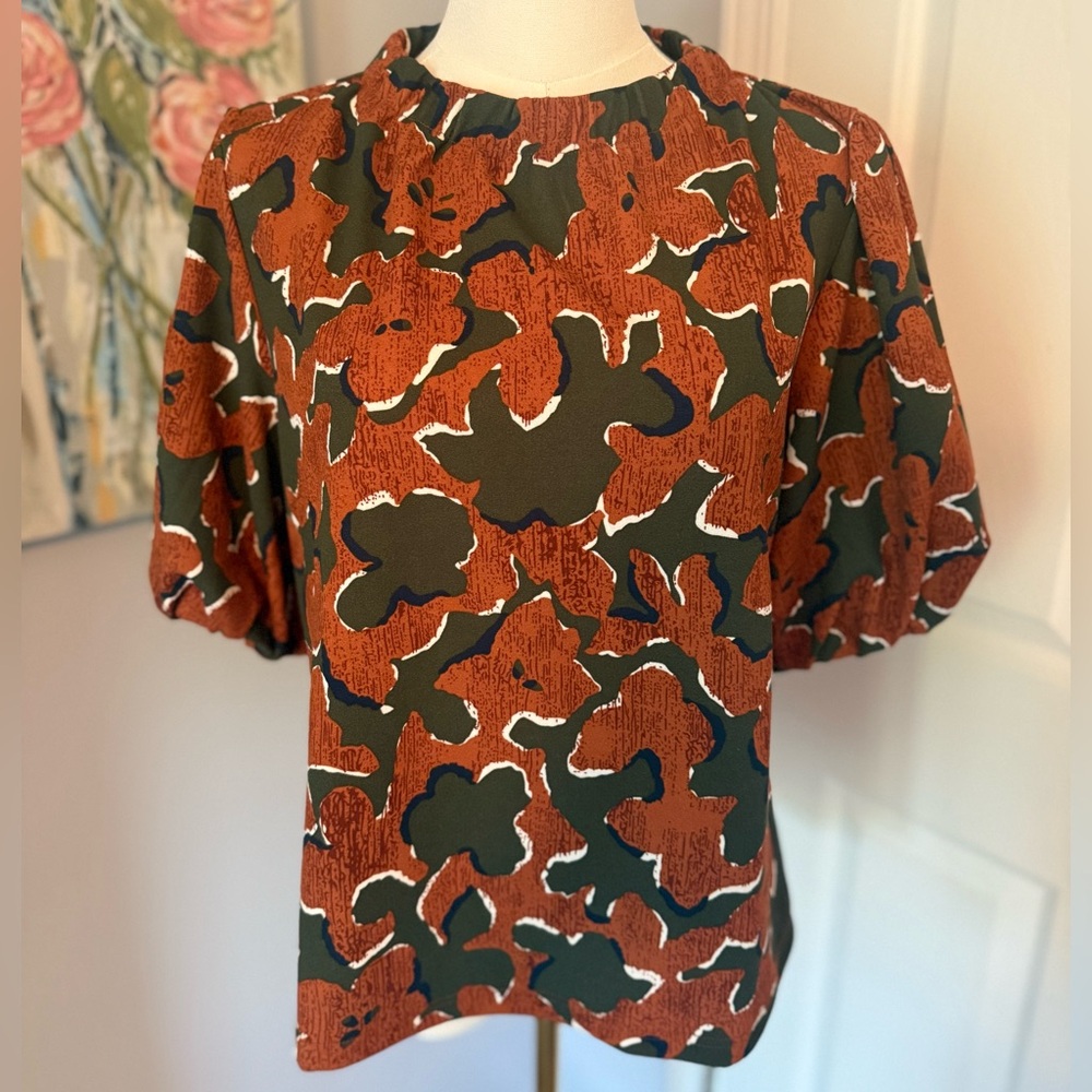 Floral Puff Sleeve Top - Size M